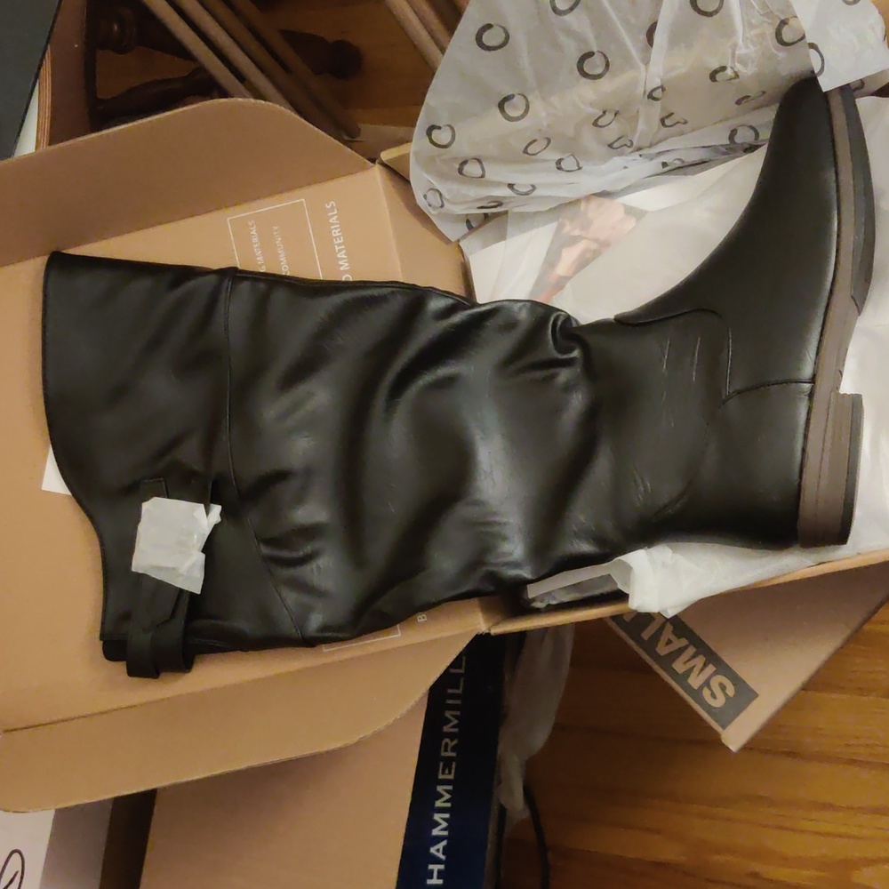 New size 9.5 black faux leather Journee knee high boots